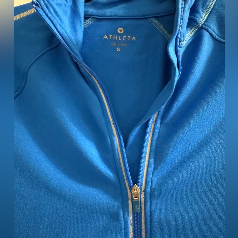 Athleta Fitted Long Sleeve Running Quarter Zip - Picture 8 of 11